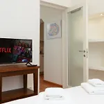 Bellezza E Silenzio, Il Nido Di Oscar Wilde A 公寓 的里雅斯特