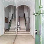 Bellezza E Silenzio, Il Nido Di Oscar Wilde A * 的里雅斯特